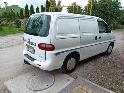 H 200